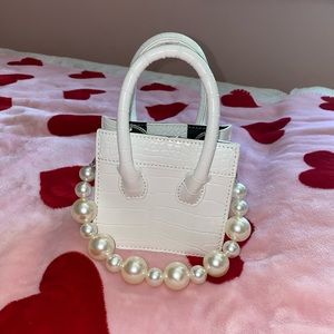 mini pearl bag